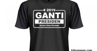 Kaos dan Tagar Politik Kaos dan Tagar Politik